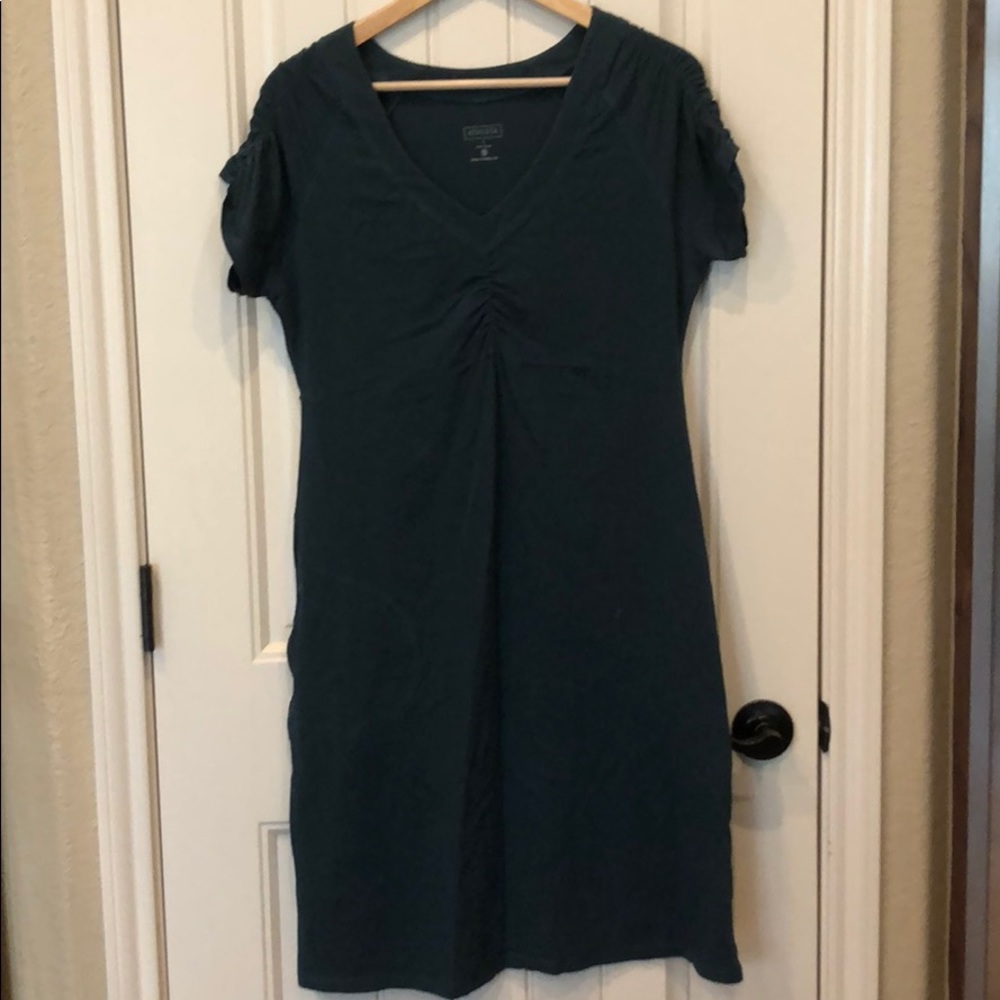 Athleta dress